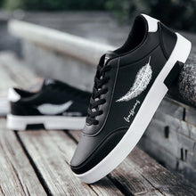 Load image into Gallery viewer, Men's Casual Skateboarding Shoes White Shoes Outdoors Leisure Sneakers Breathable Walking Shoes Flat Shoes Chaussure Homme