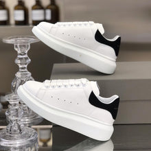 Load image into Gallery viewer, BELLECOM 2019Women's Small White mcqueen shoes Breathable Muffin Thick-soled Lace zapatos de mujer sapato feminino sneakers