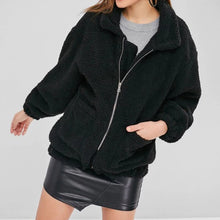 Load image into Gallery viewer, Softshell Jacket Women Winter Fleece Coat Hiking Trekking Softshell Jacket Sportwear Windbreaker Trekking Winter Jacket Women